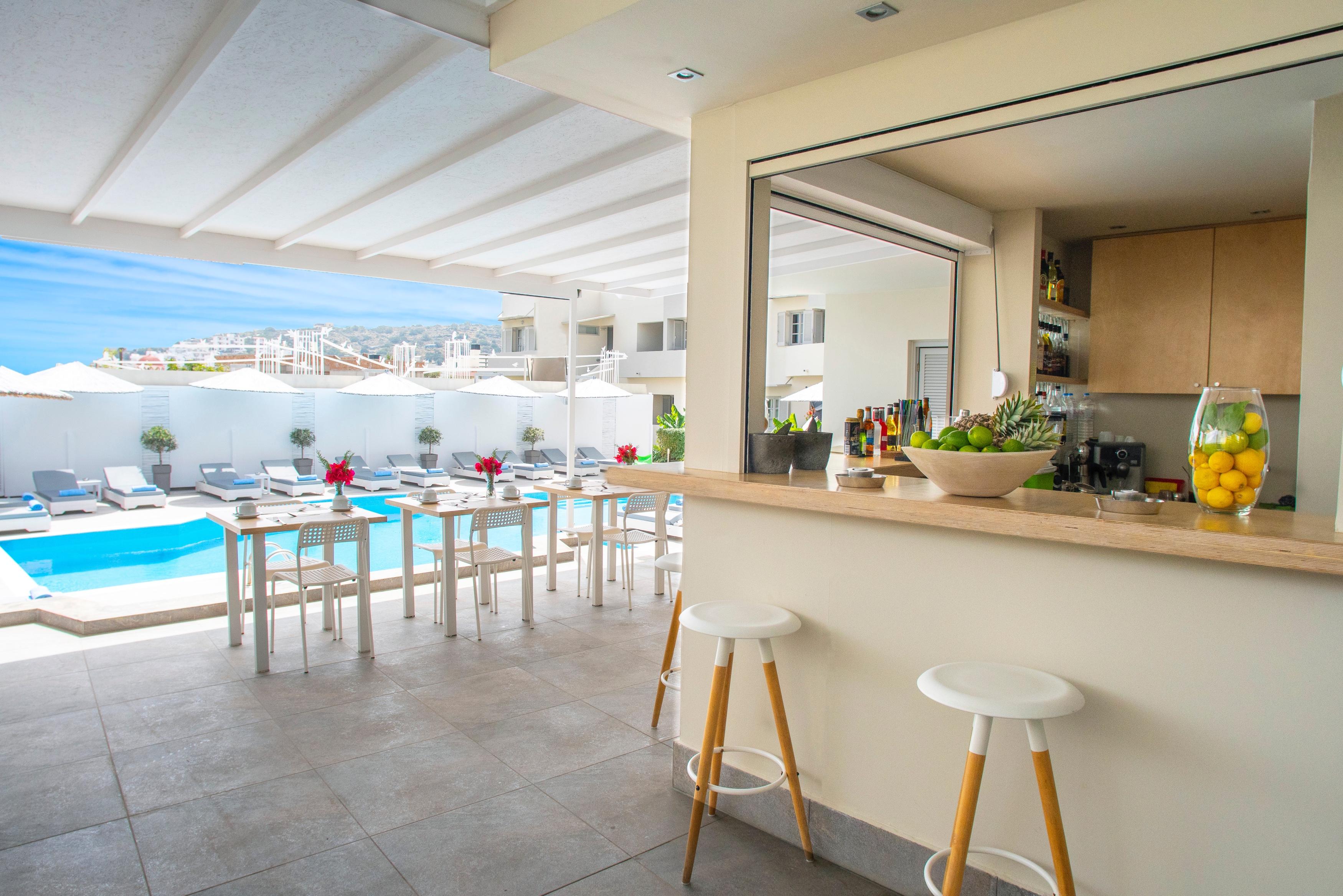 Elounda Garden Suites Heated Pool Exteriör bild
